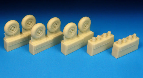 Barracuda Studios BCR72341 1:72 Supermarine Spitfire Four Slot Mainwheels - 3 Pack