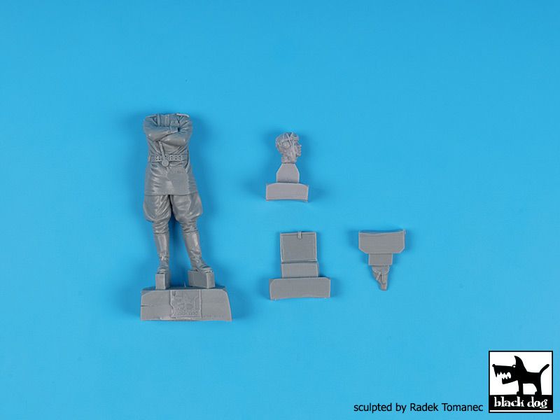 Blackdog F32155 1:32 Soviet fighter pilot WW II N°4