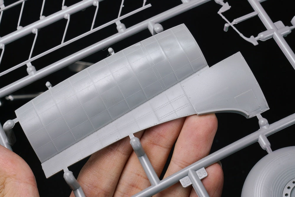 Border Model BF-011 1:32 Avro Lancaster B.Mk.III ' Dambuster Version