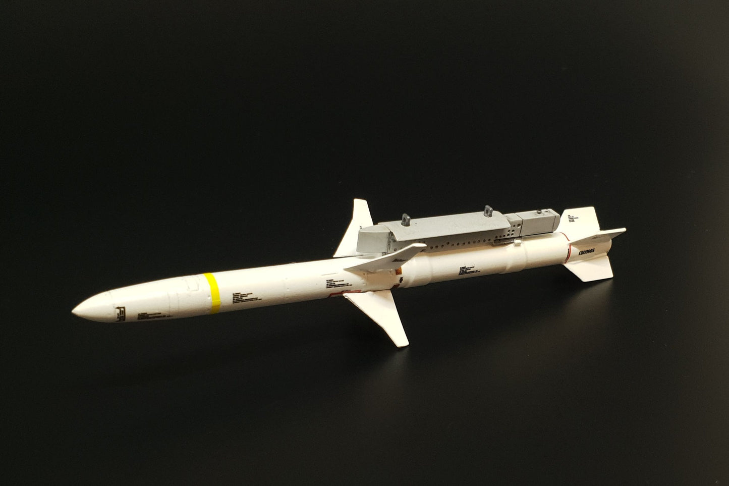 Brengun BRL32043 1:32 AGM-88 Harm U.S. Air-to-Ground Missiles (2pcs)