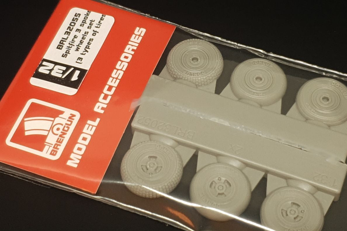 Brengun BRL32055 1:32 Supermarine Spitfire 3 spoke wheels set (3 types of tires)