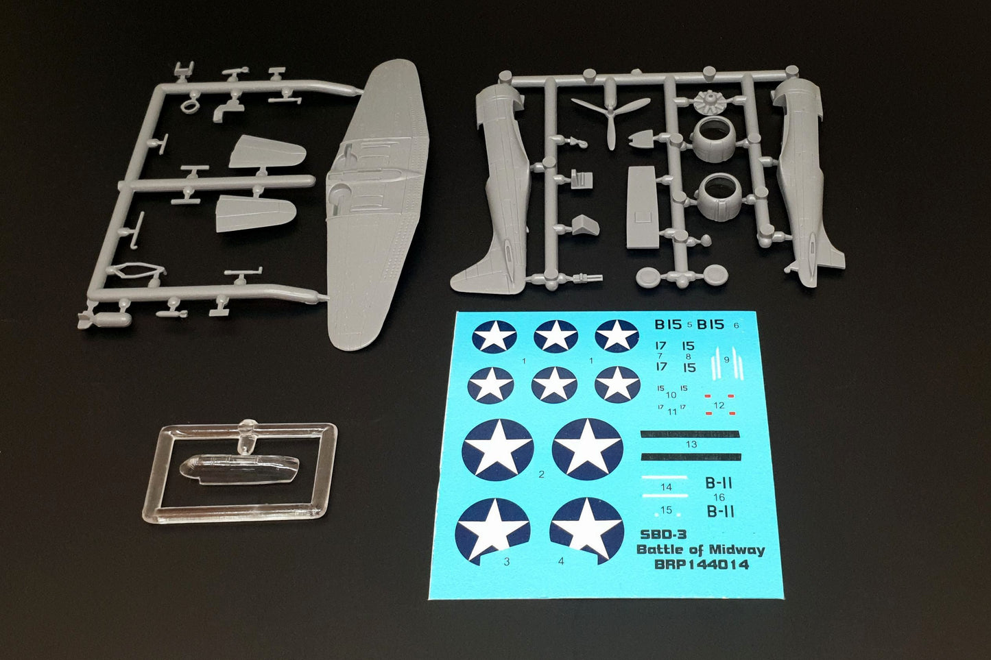 Brengun BRP144014 1:144 Douglas SBD-3 Dauntless MIDWAY