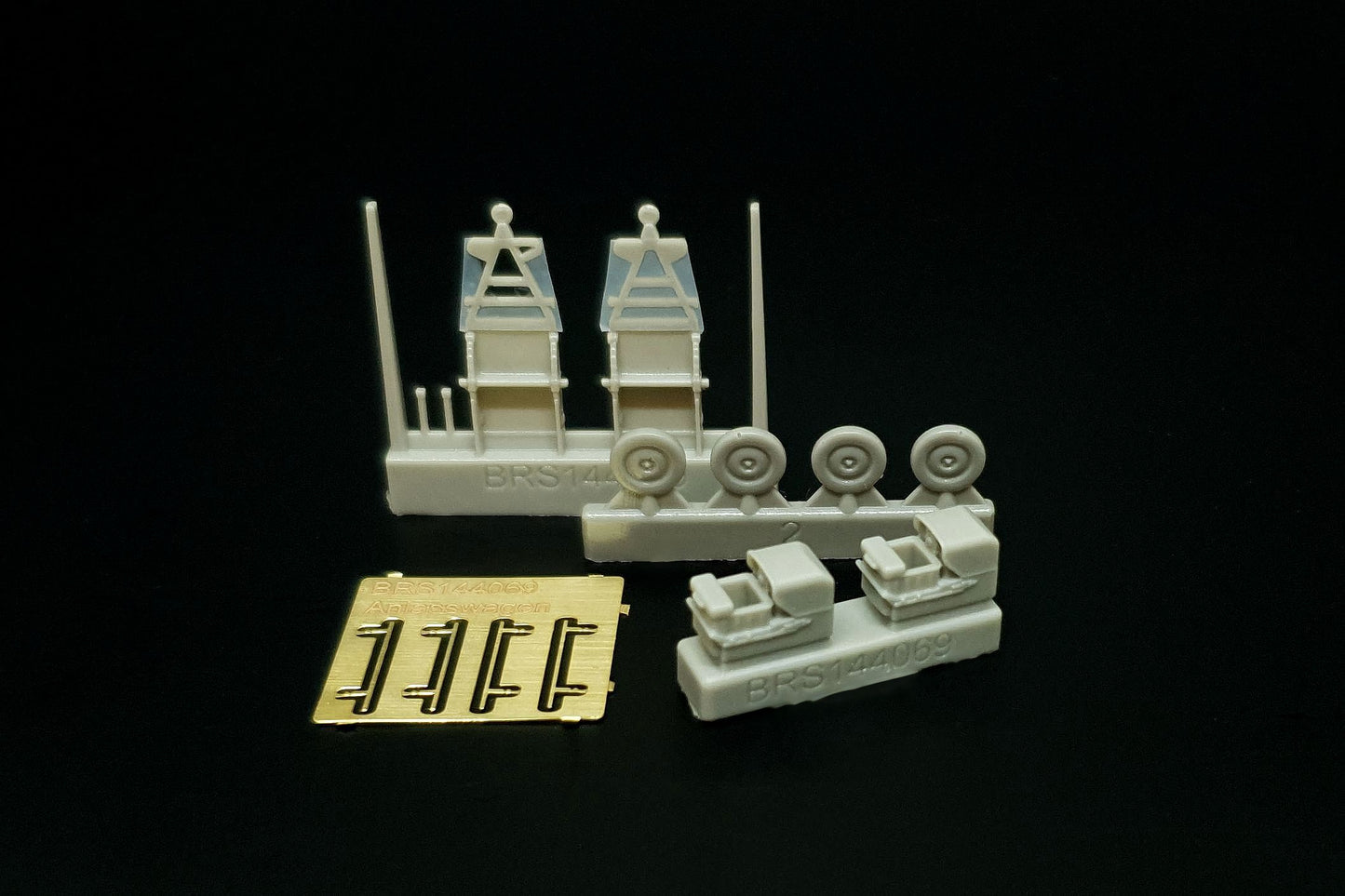 Brengun BRS144069 1:144 Anlasswagen - Luftwaffe Aircraft Starter Cart (2pcs)