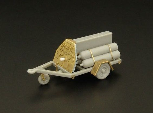 Brengun BRS72004 1:72 U.S. Navy Oxygen Cart