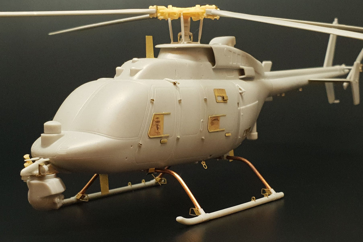 Brengun BRS72021 1:72 MQ-8C (Bell 407) U.S. Unmanned Helicopter