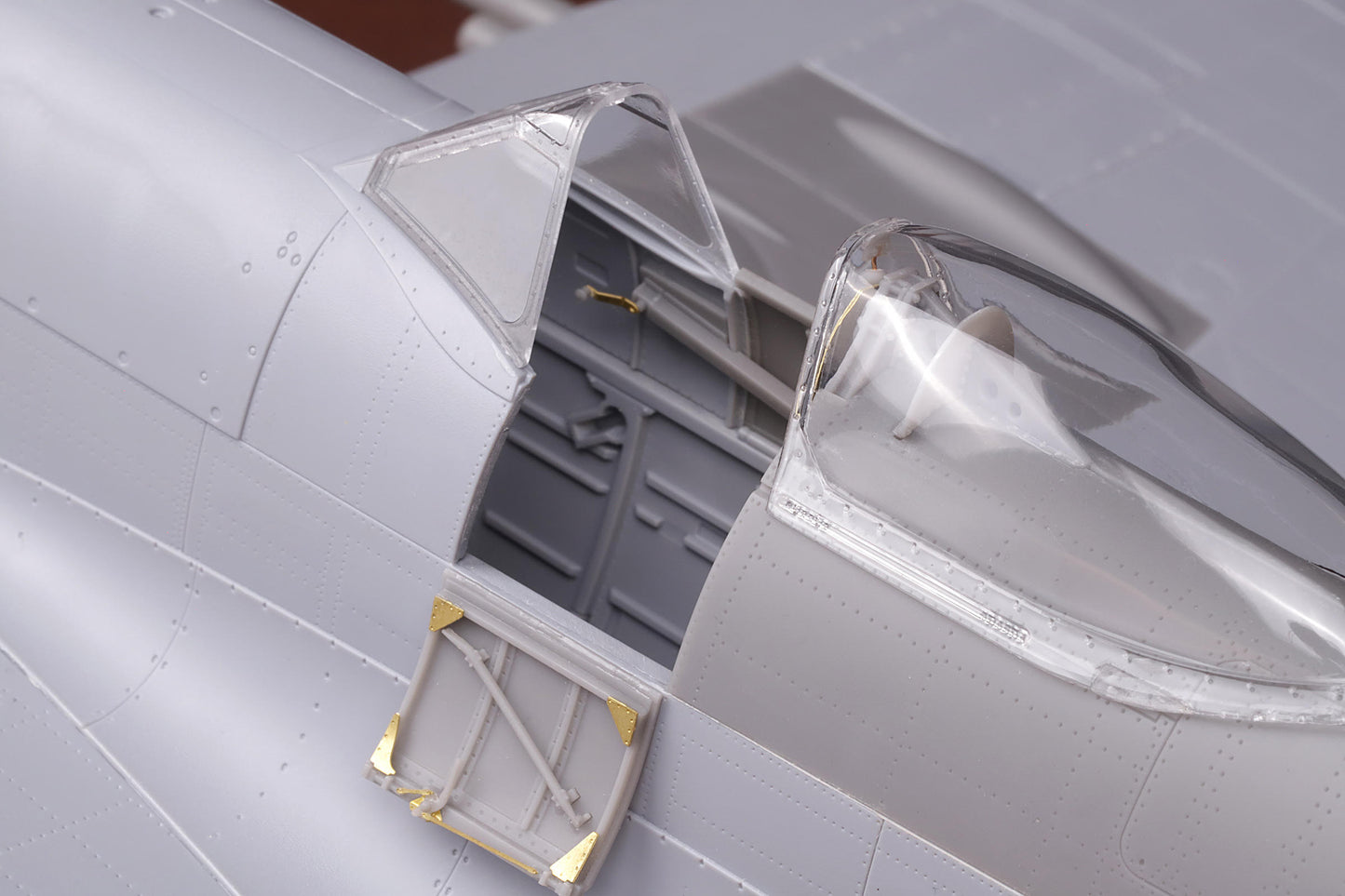 Attittude Aviation BUC-24002 1:24 Supermarine Spitfire Mk.XVIe Resin Conversion Kit