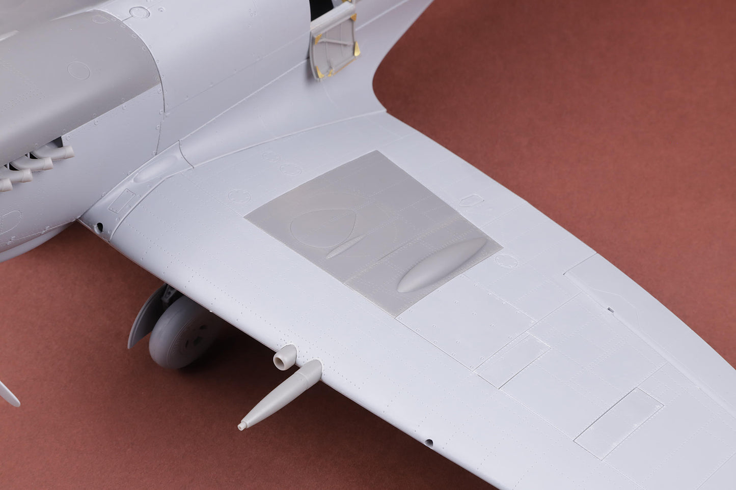 Attittude Aviation BUC-24002 1:24 Supermarine Spitfire Mk.XVIe Resin Conversion Kit
