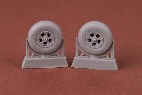 Attittude Aviation BUC-24015 1:24 Supermarine Spitfire / Seafire 5-Spoke Wheels