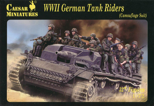 Caesar Miniatures H099 1:72 WWII German Tank Rider wearing camouflage uniform