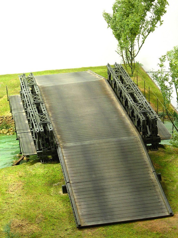 Bronco Models CB35012 1:35 WWII Allied Bailey Bridge Type M2