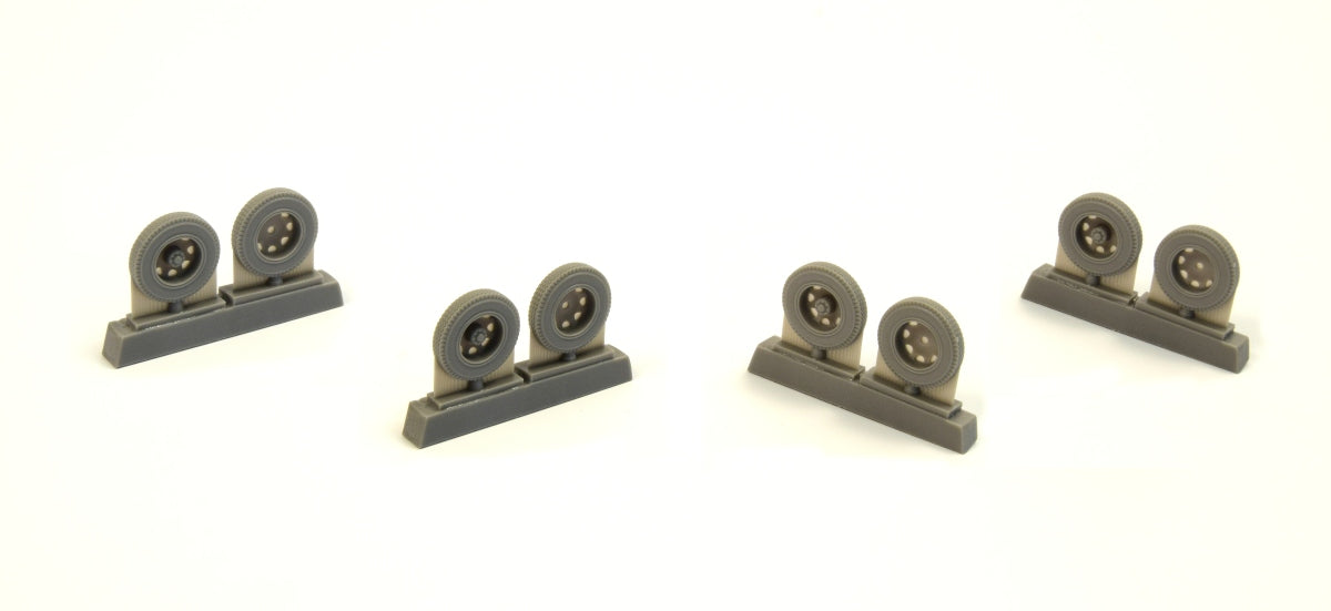 CMK B72102 1:72 'Biber' German Midget Submarine Trailer Wheels