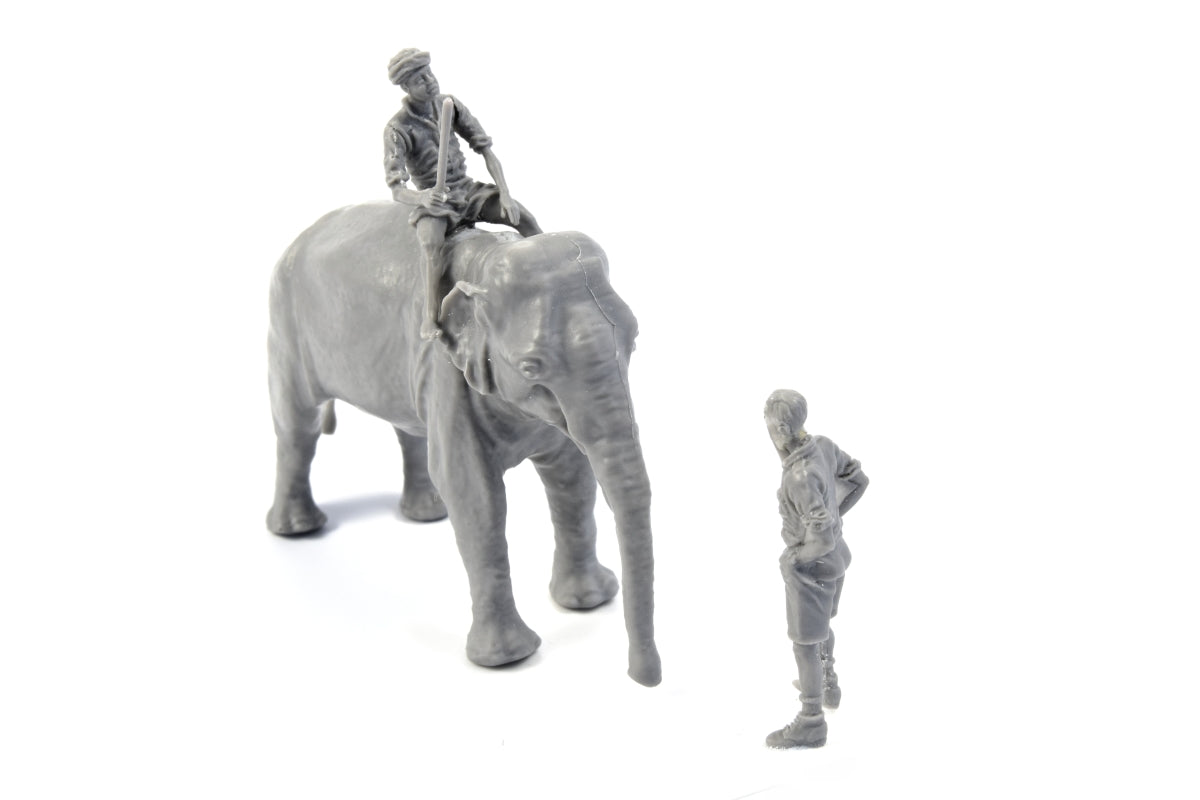 CMK F48345 1:48 WWII RAF Mechanic with Indian Elephant and Mahout (2 figs. & elephant)