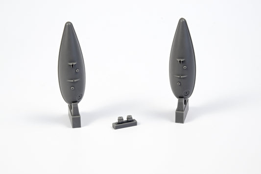 CMK 5128 1:32 North-American P-51D Mustang Metal Drop Tank with Jutting Filler Neck (2 pcs.)