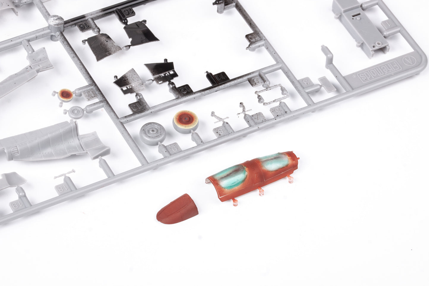 Eduard CX615 1:72 McDonnell F-4J Phantom 1/72