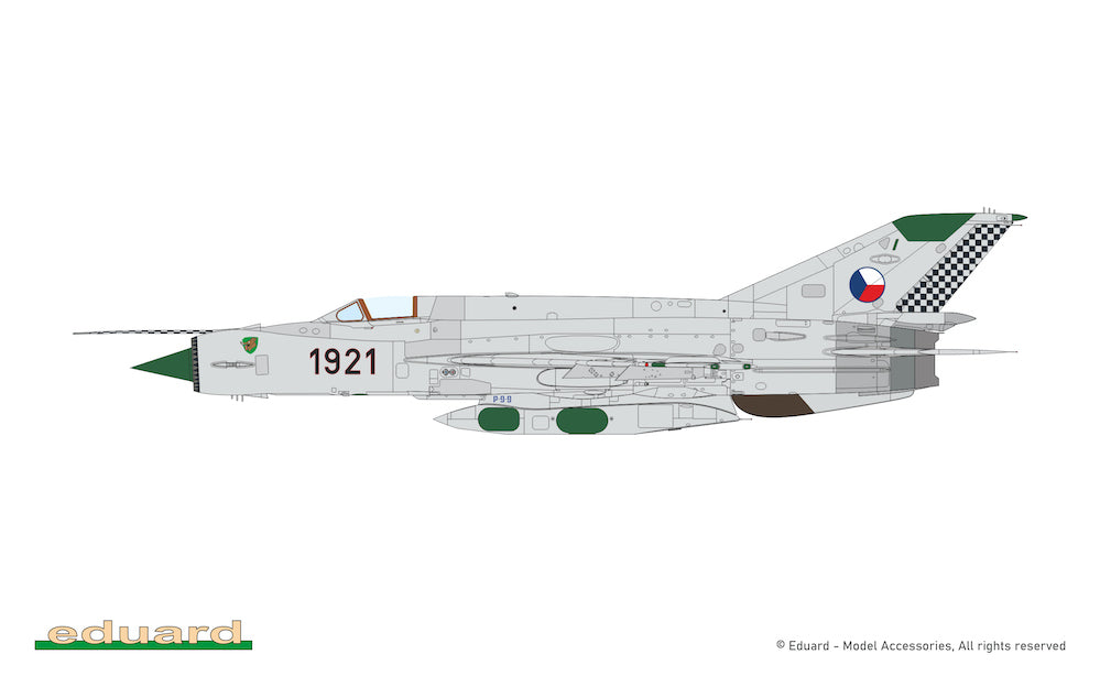 Eduard kits 2156 1:72 ERKA / Mikoyan MiG-21R Czechoslovakia