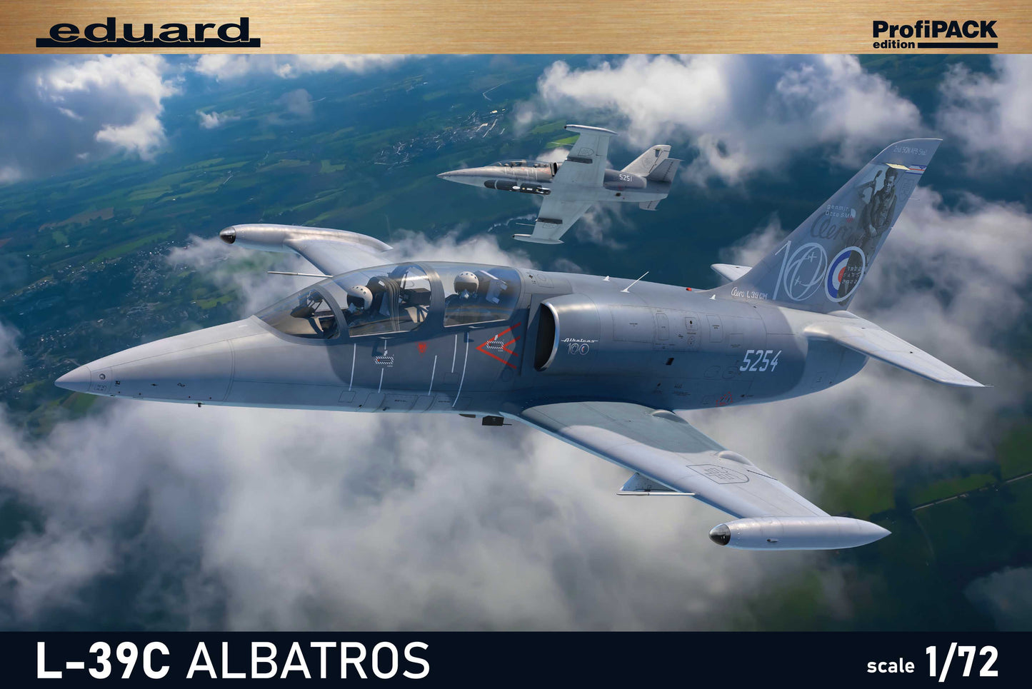 Eduard kits 7044 1:72 Aero L-39C Albatros Profipack edition