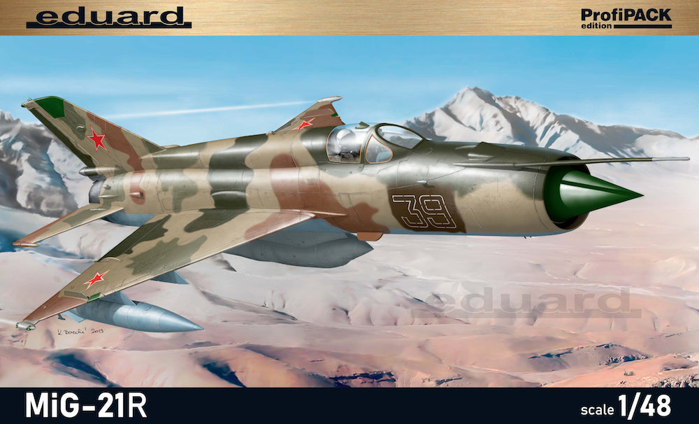 Eduard 8238 1:48 Mikoyan MiG-21R ProfiPACK Edition