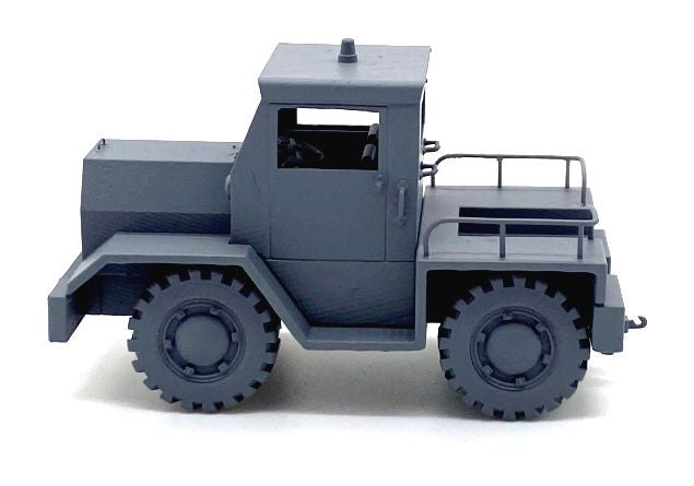 AIM - Ground Equipment GE48016L 1:48 USAF Coleman MB4 tractor (late version)