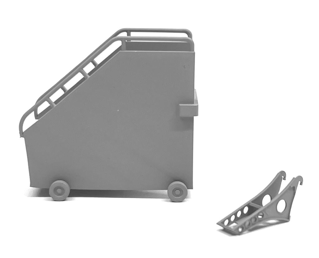 AIM - Ground Equipment GE48041 1:48 Douglas DC-3/C-47/Dakota Utility Steps plus C-47 portable steps