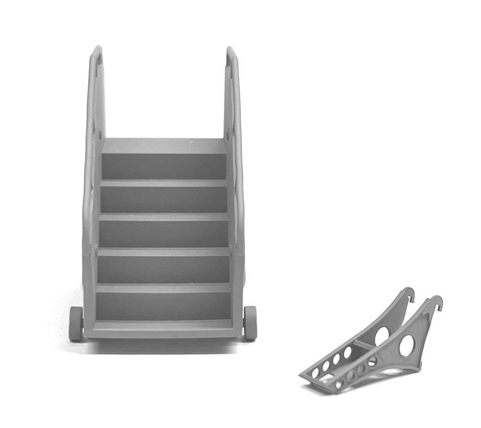 AIM - Ground Equipment GE48041 1:48 Douglas DC-3/C-47/Dakota Utility Steps plus C-47 portable steps