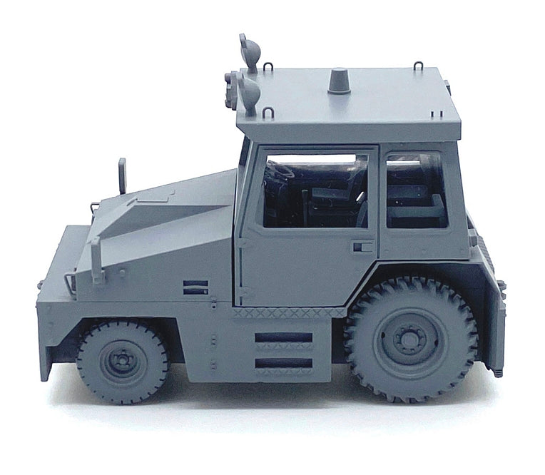 AIM - Ground Equipment GE48087 1:48 RAF Hallam HE50 tractor