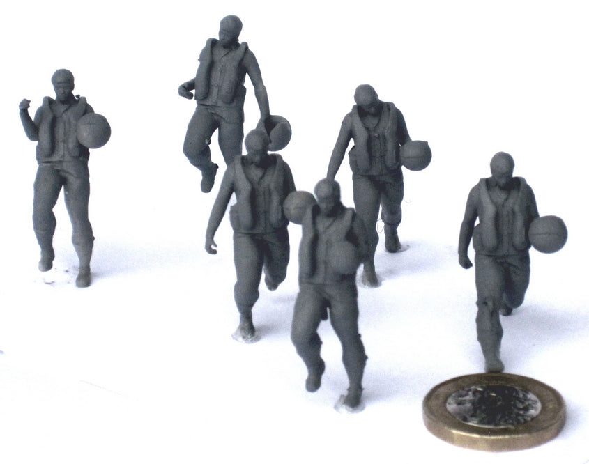AIM - Ground Equipment GE48302 1:48 RAF aircrew - running - 60s/70s - set of six 1:48 (3D-Printed) resin figures