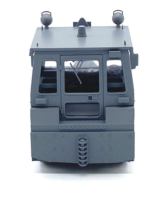 AIM - Ground Equipment GE72087 1:72 RAF Hallam HE50 tractor - highly detailed (3D-Printed) resin kit with full interior