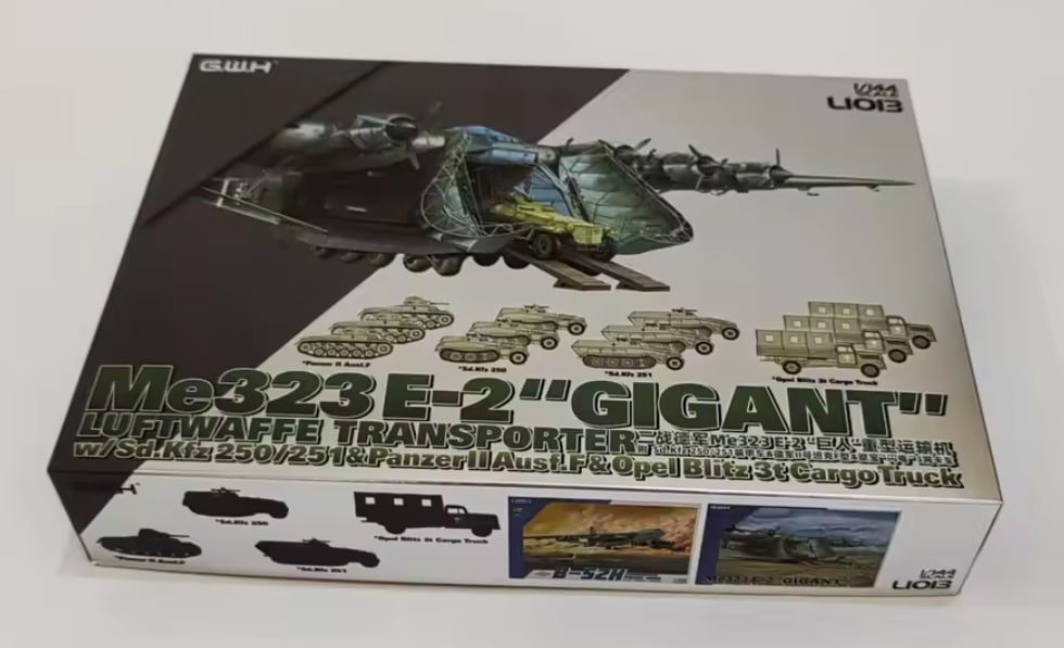 Great Wall Hobby L1013 1:144 WWII Luftwaffe Messerschmitt Me-323E-2 Gigant w more AFVs