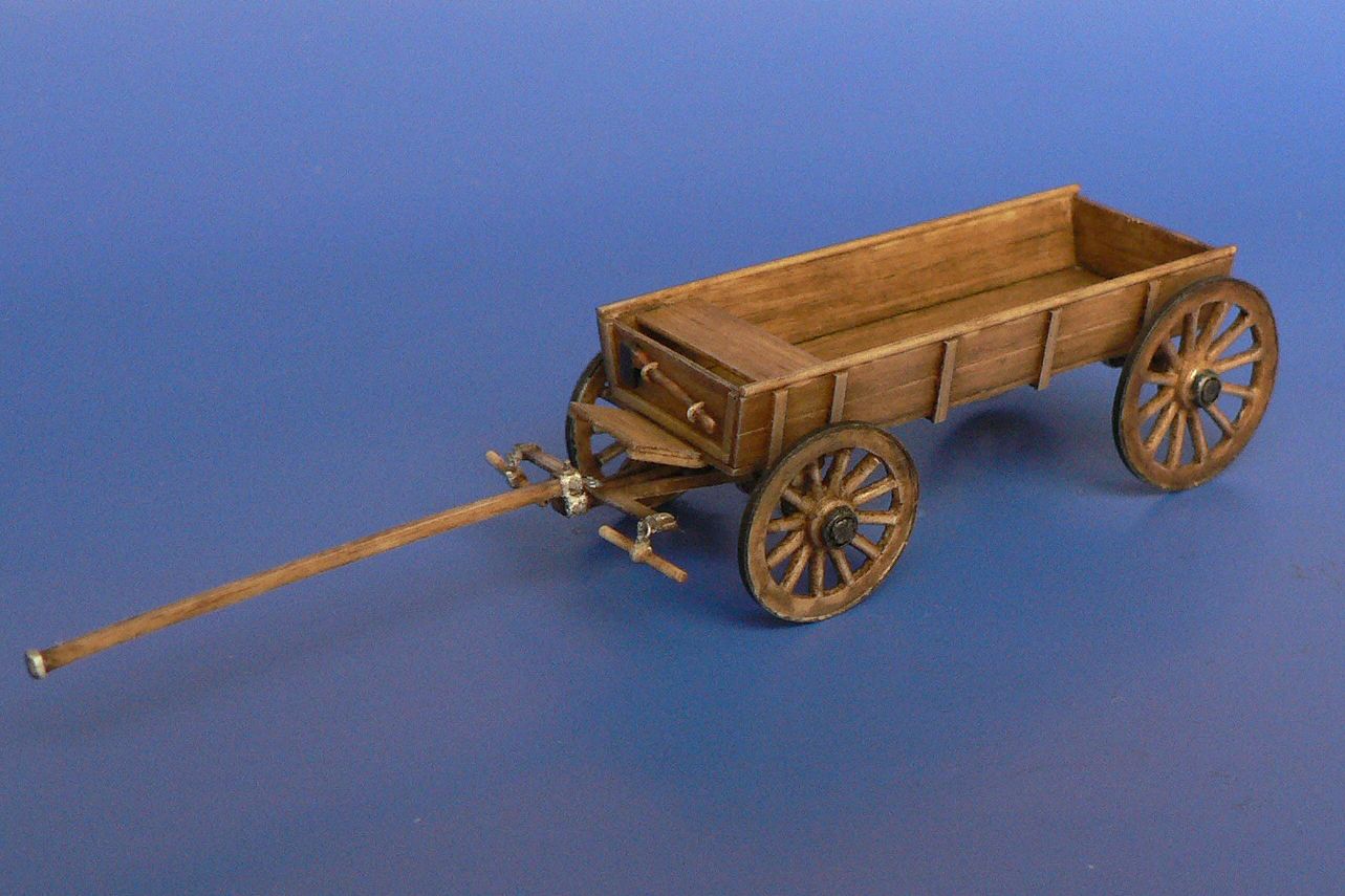 Hauler HLH72130 1:72 Farm Horse Drawn Wagon