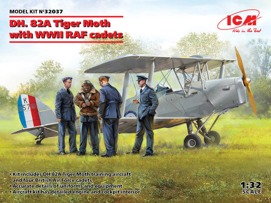 ICM 32037 1:32 de Havilland DH.82A Tiger Moth with WWII RAF Cadets