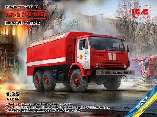 ICM 35003 1:35 AR-2 (43105) Ukraine Hose Fire Truck