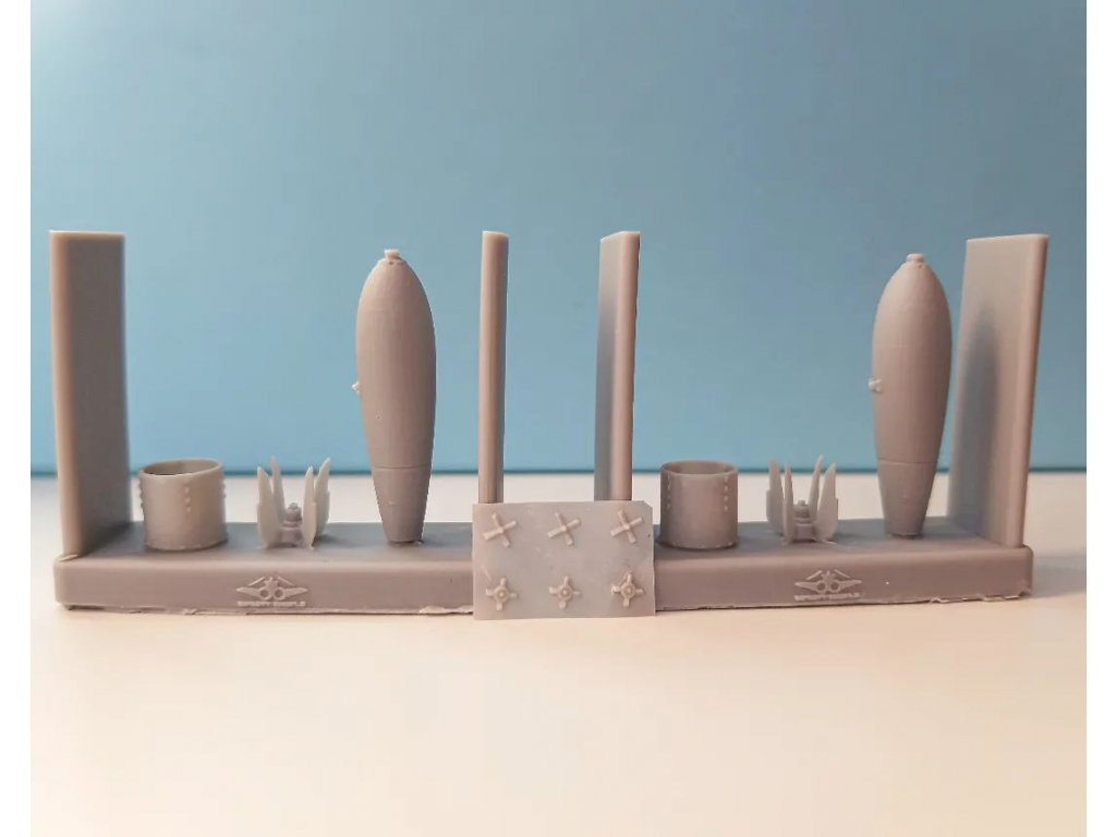 Infinity Models 3203-7 1:32 de Havilland DH-100 Vampire Mk.3/Mk.5 Weapon Set - 250lb Bombs