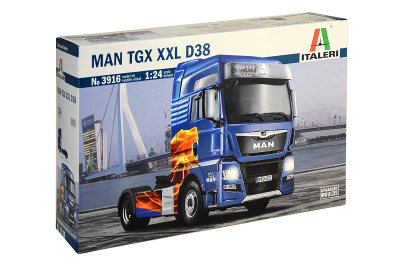 Italeri 3916 1:24 MAN TGX XXL D38