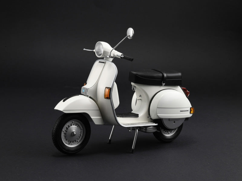 Italeri 4645 1:9 Vespa PX 125/150 1978