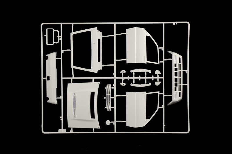 Italeri 4720 1:12 Lancia Delta Integrale 16v Safari