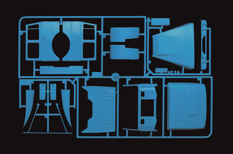 Italeri 90767 1:24  Iveco 190.38 Cowboy
