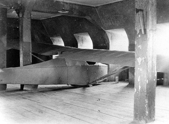 Kora 7248 1:72 Colditz Cock escape glider