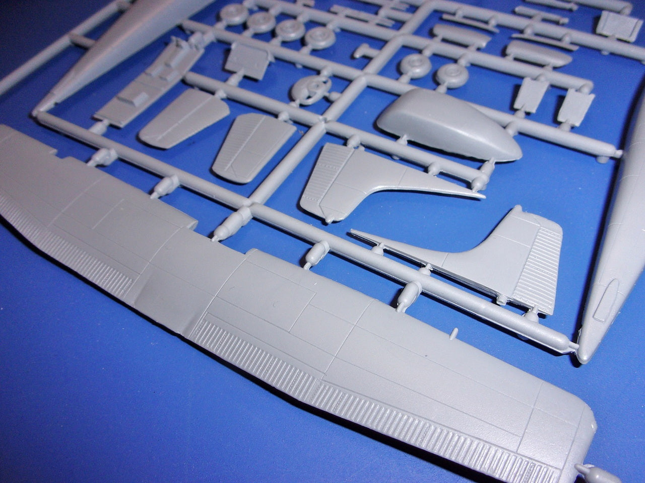 Kovozavody Prostejov 72495 1:72 Cessna U-17B 'Asian Users' re-box, new decals