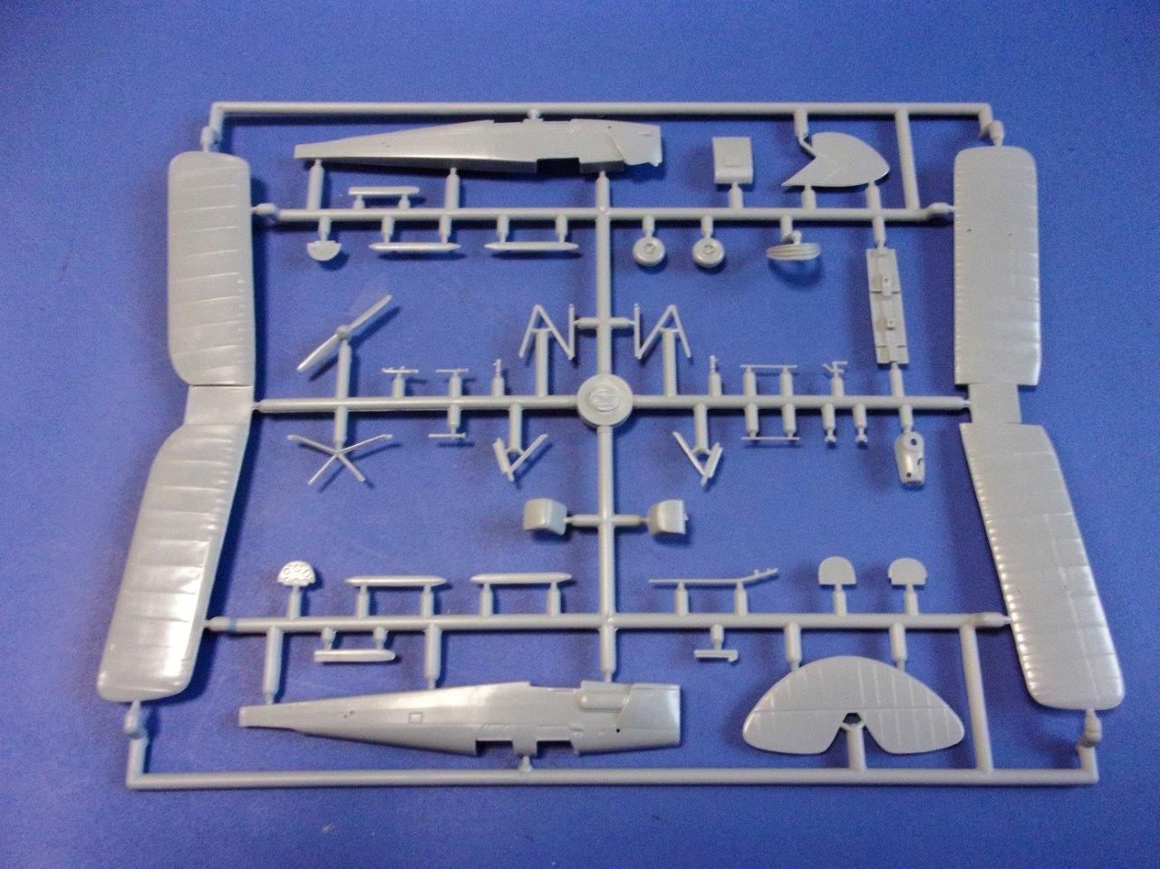 Kovozavody Prostejov 72519 1:72 de Havilland DH-82A Tiger Moth 'International' re-box, new decals