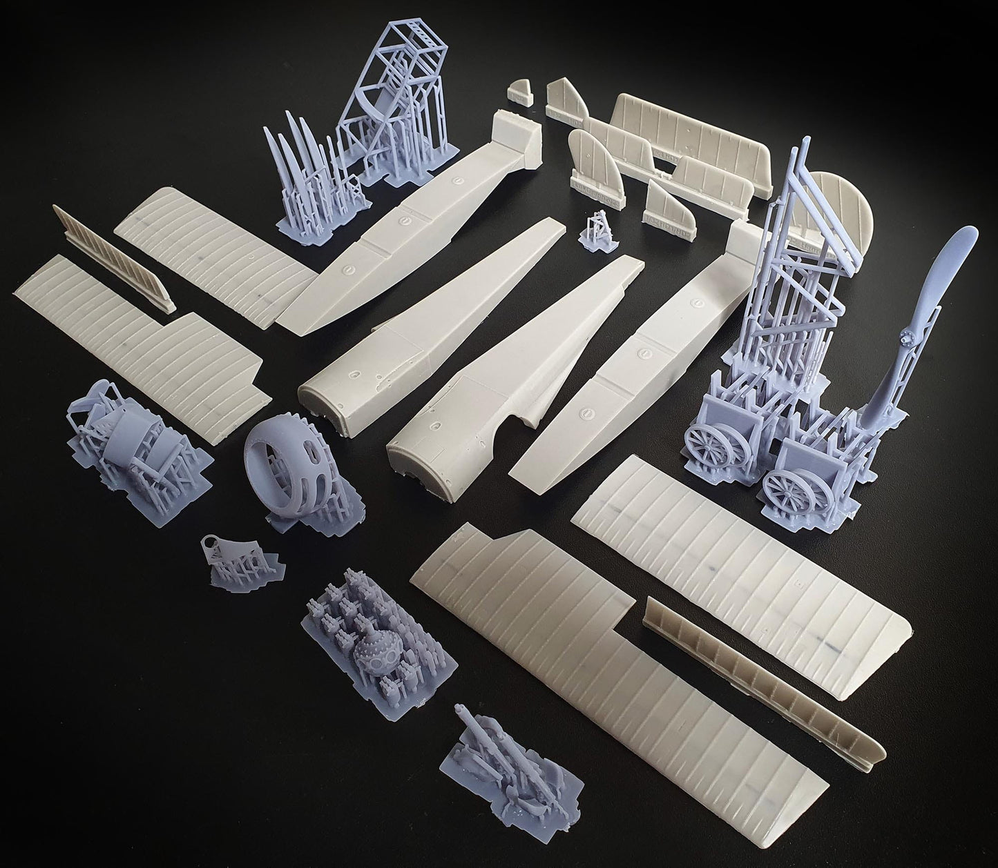 Lukgraph 3249 1:32 Hanriot HD.2 Floats Resin Kit
