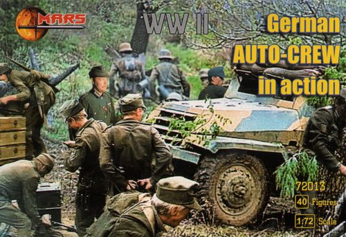 Mars 72013 1:72 WWII German Auto Mechanics in Action