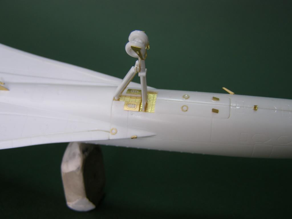 Metallic Details MD14407 1:144 Aerospatiale Concorde Set contains parts for detailing the exterior of the aircraft