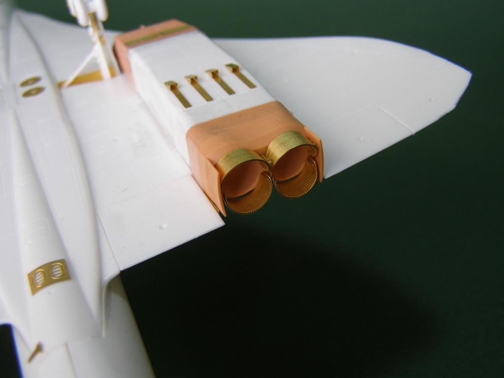 Metallic Details MD14407 1:144 Aerospatiale Concorde Set contains parts for detailing the exterior of the aircraft