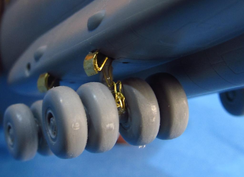 Metallic Details MD14421 1:144 Ilyushin IL-76MD