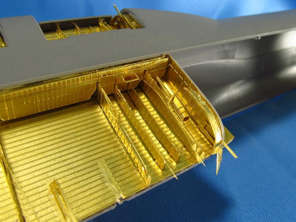 Metallic Details 14434 1:144 Lockheed C-5B Galaxy. Wheel bays