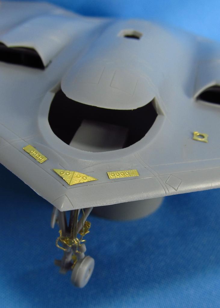 Metallic Details 14438 1:144 Northrop B-2A Spirit Stealth