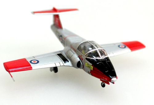 Miniwing 048 1:144 Canadair CT-114 Tutor