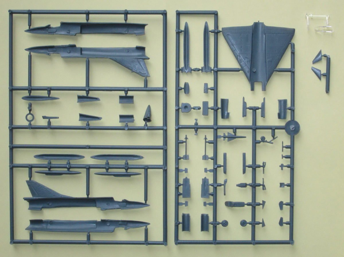 Mark I Models MKM144168L 1:144 Dassault-Mirage III & 5 'Canards' bagged