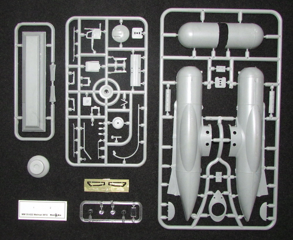 Mikro-Mir 35-022 1:35 Welman (W10) one-man British midget submarine