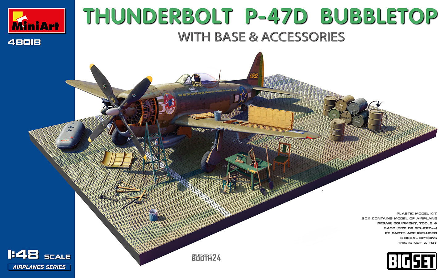 MiniArt 48018 1:48 P-47 D Thunderbolt Bubbletop with Base & Accessories